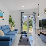 House Silvano By Guide *