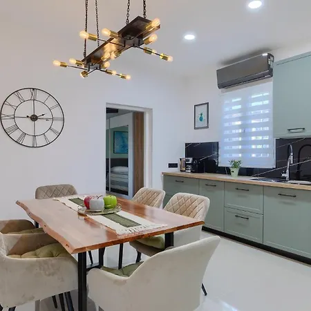 House Silvano By Guide Villa *