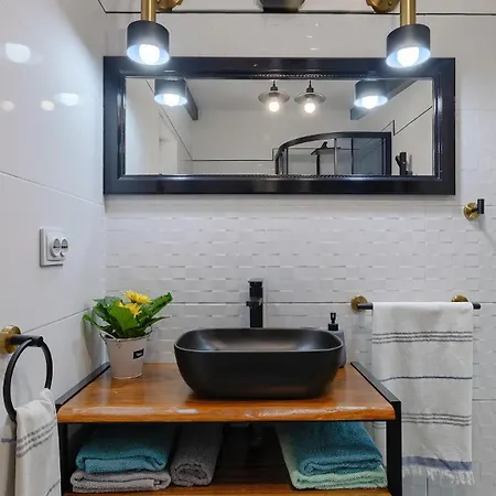 House Silvano By Guide Vila