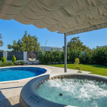 House Silvano By Guide Vila